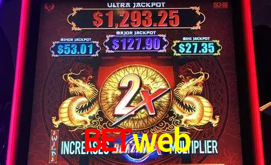 A Ascensão dos Esportes Eletrônicos: Um Novo Paradigma no Entretenimento